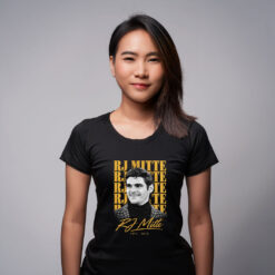 RJ Mitte 1992-2026 Tribute T-Shirt